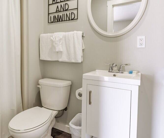 Отель Kimberling Cove M9