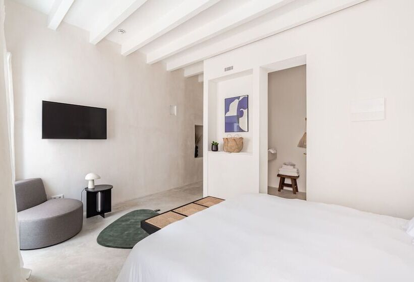 هتل Meem Townhouse