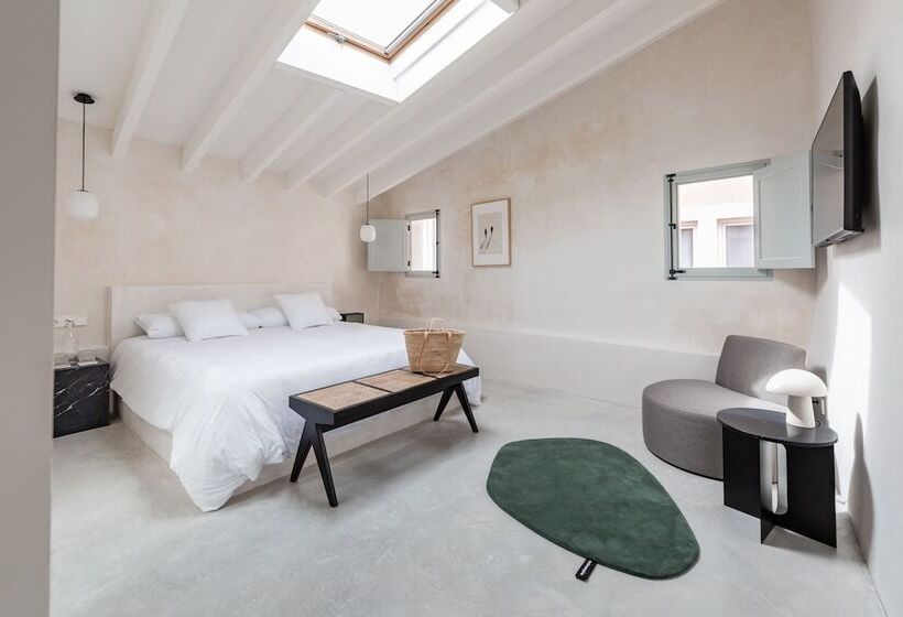 هتل Meem Townhouse