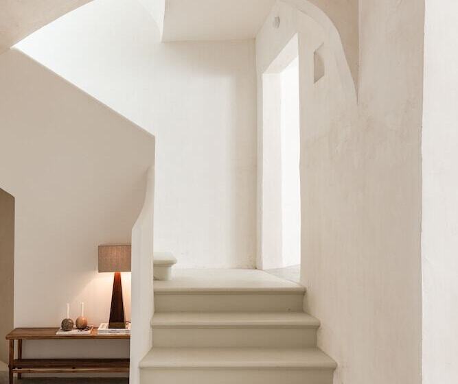 هتل Meem Townhouse