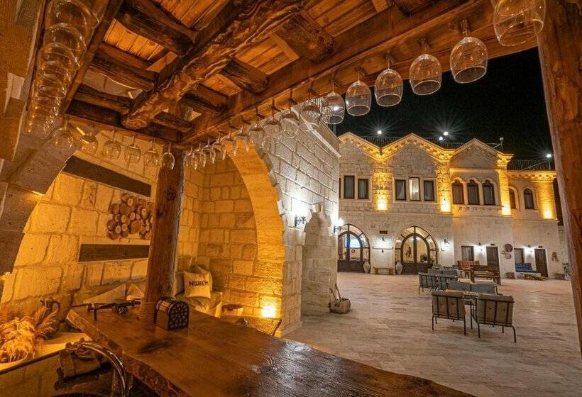 ホテル Nujel M Cappadocia