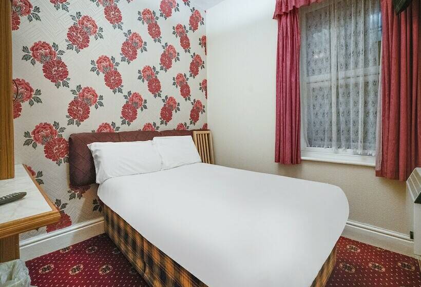 Chesterton Hotel, Blackpool South Shore