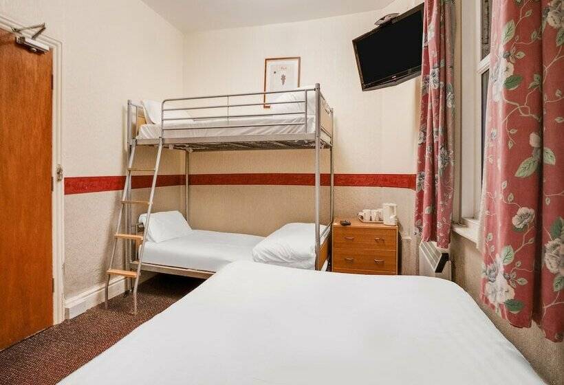 Chesterton Hotel, Blackpool South Shore