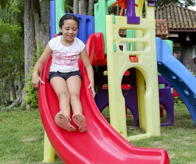 Сельский отель Solar Fazenda Do Cedro