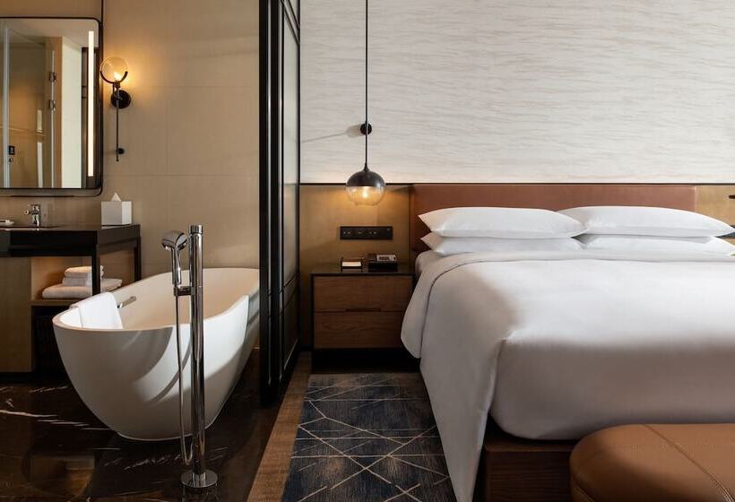 Отель Sheraton Ningbo Xiangshan Resort