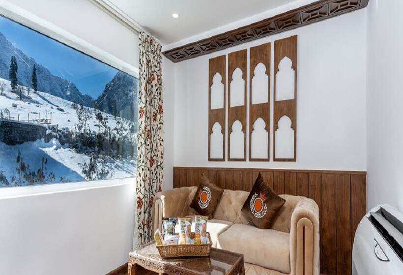 فندق Snowland Sonmarg