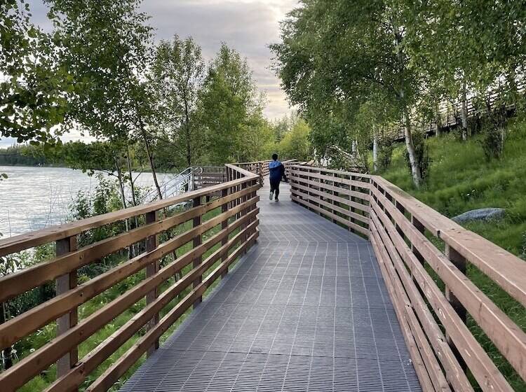 בית מלון כפרי Soldotna Lodge