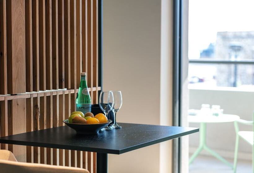 호텔 Souda Plaza Collection