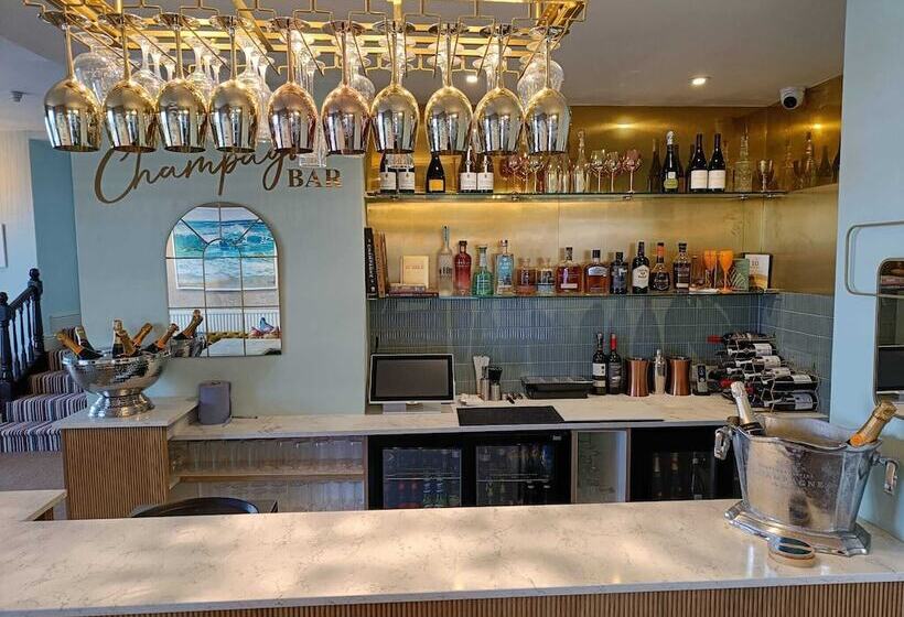 호텔 The Beach Club