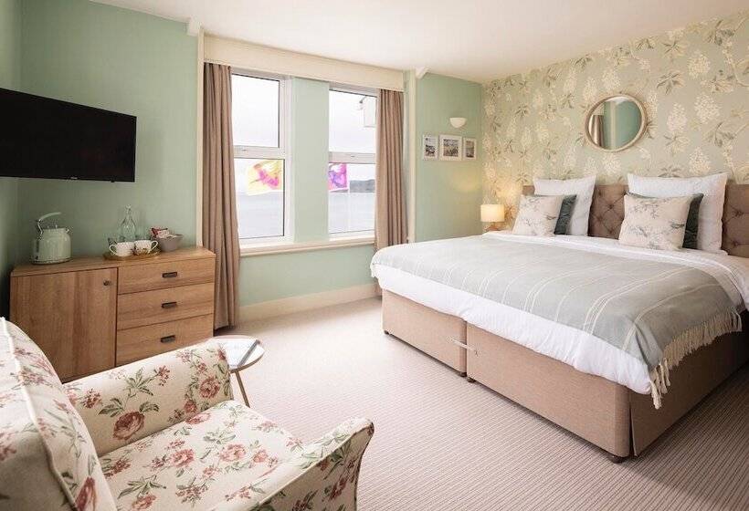 호텔 The Beach Club