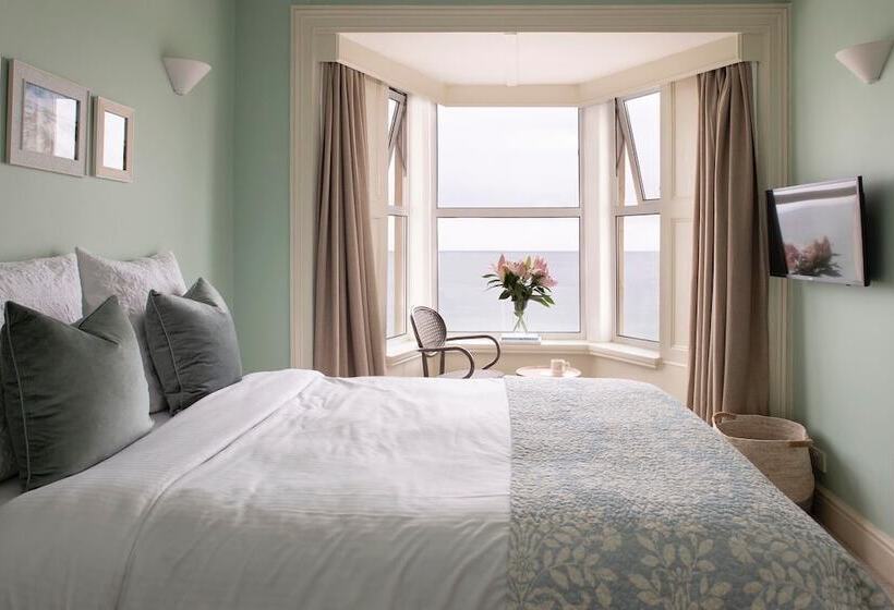 호텔 The Beach Club