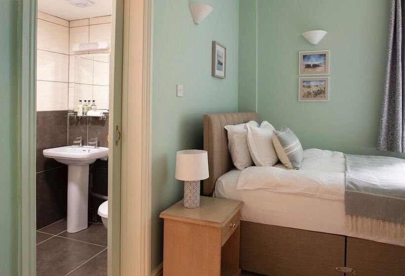 호텔 The Beach Club