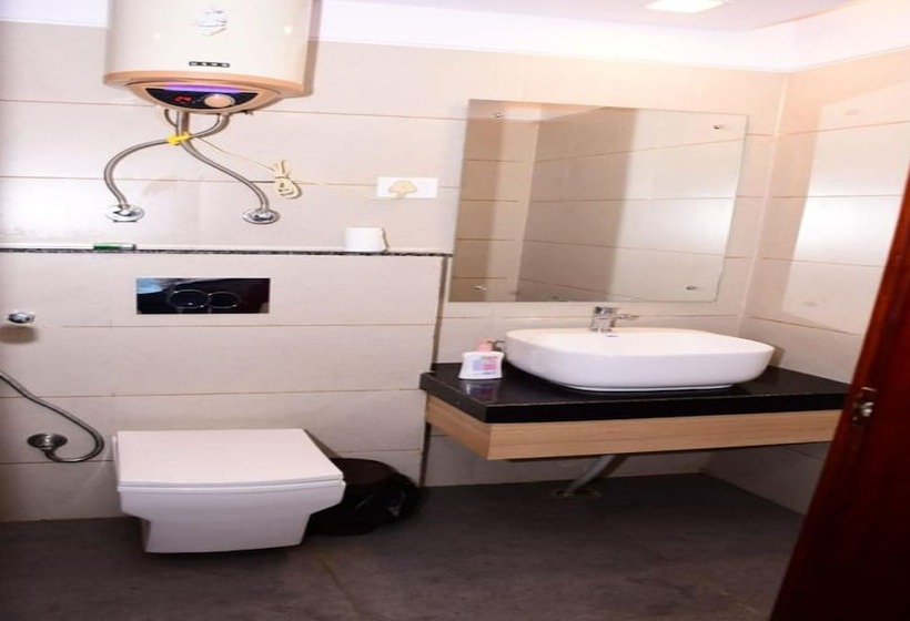 ホテル The Himalayan Vista