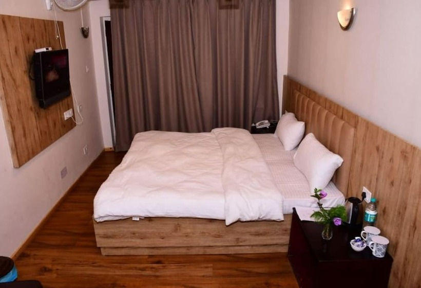 ホテル The Himalayan Vista