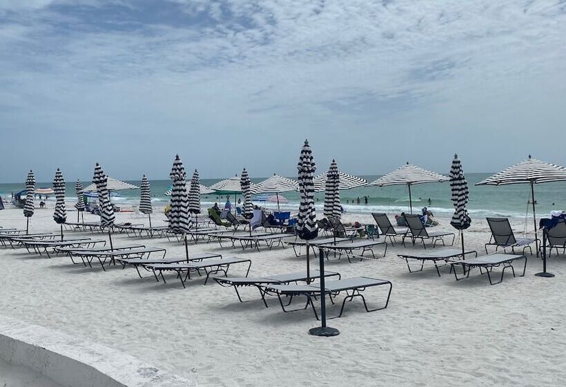 فندق The Retreat At Anna Maria Island Inn