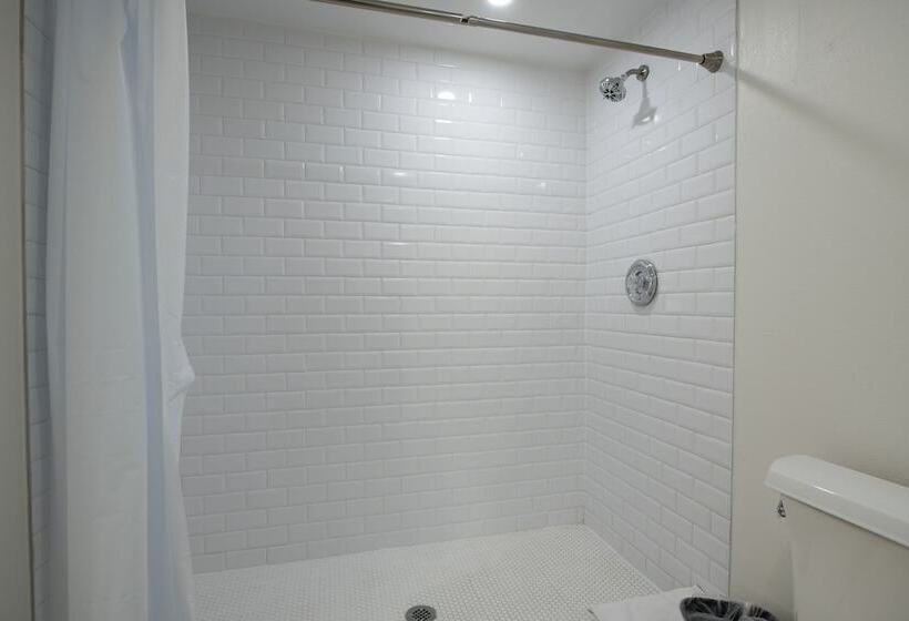 فندق The Retreat At Anna Maria Island Inn