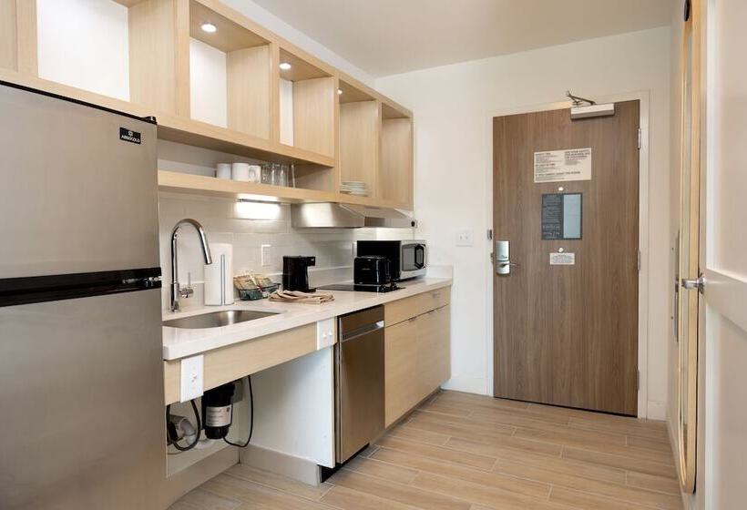 فندق Towneplace Suites By Marriott Canton Riverstone Parkway