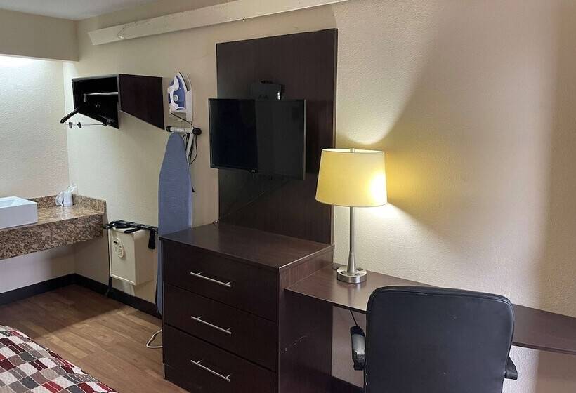 ホテル Travelodge By Wyndham Holland/toledo