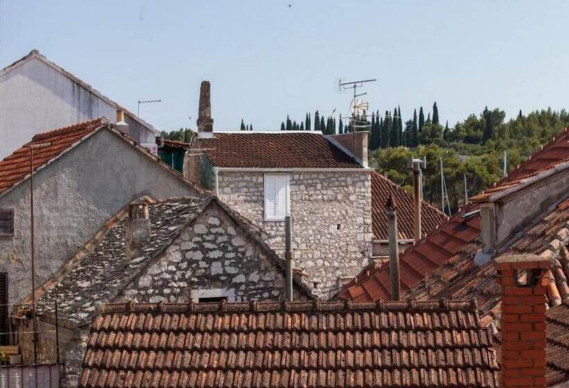 בית מלון כפרי Villa Slika