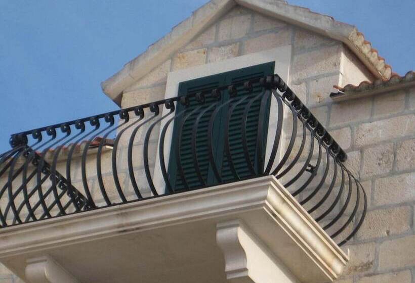 בית מלון כפרי Villa Slika