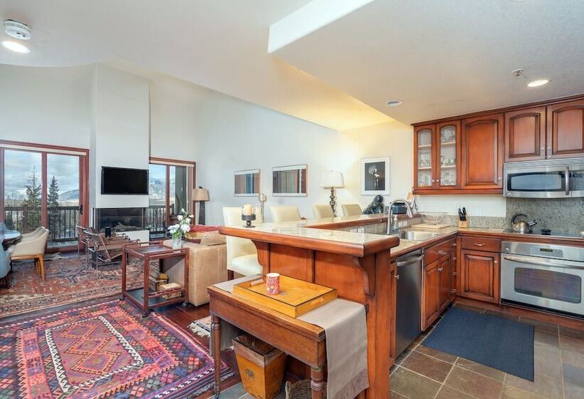 Lorian 8 By Avantstay Relaxing Home Close To Slopes & Hiking Trails