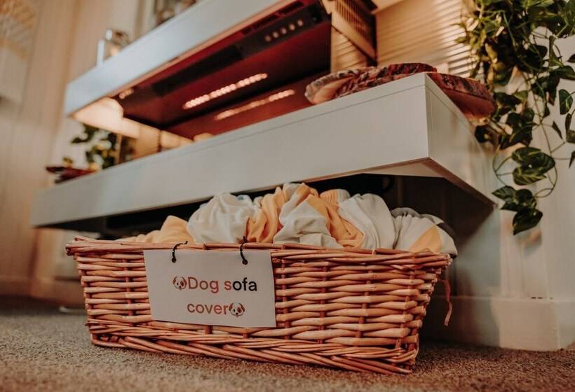 Luxurious Mountain Retreat Lodge Hunters Quay