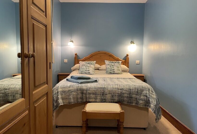 Milecastle Inn On Hadrian S Wall Near Haltwhistle