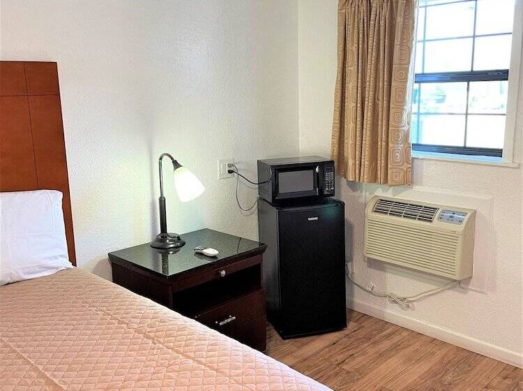 فندق على الطريق Budget Inn Giddings By Mukhi Hotels