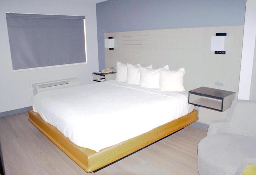 فندق على الطريق Sonesta Essential Van Buren