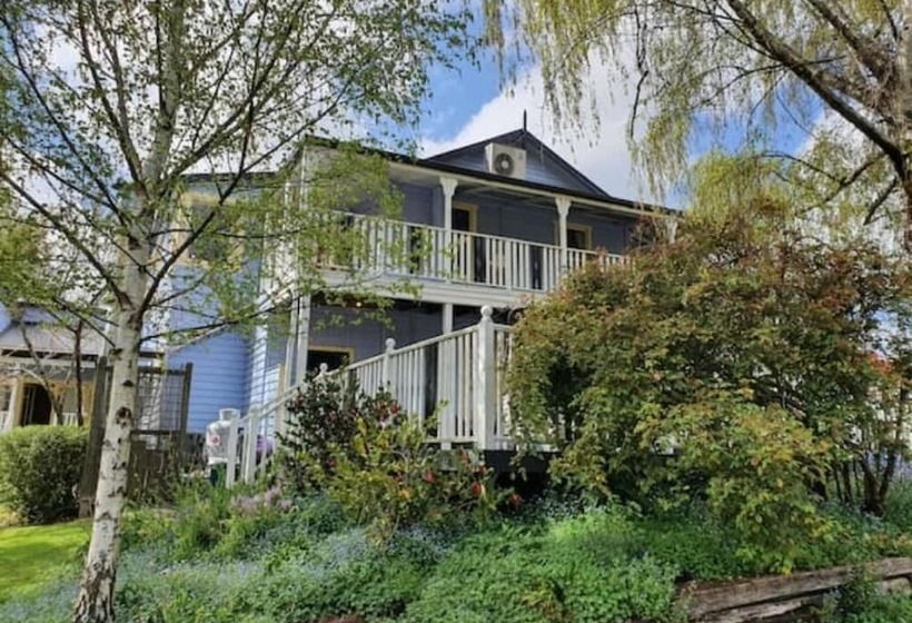 فندق على الطريق Wandering Trout   Gourmet Stays