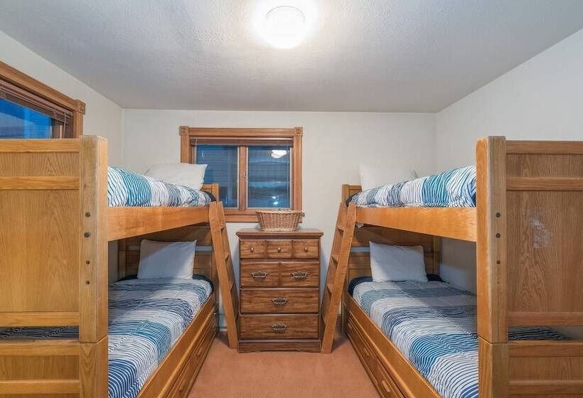 Mountain House East By Avantstay Close To The Slopes And Town!