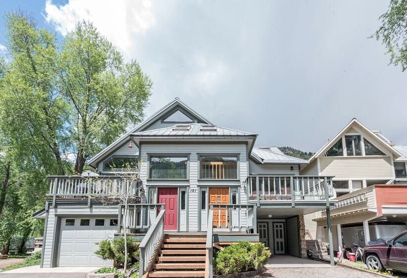 Mountain House East By Avantstay Close To The Slopes And Town!