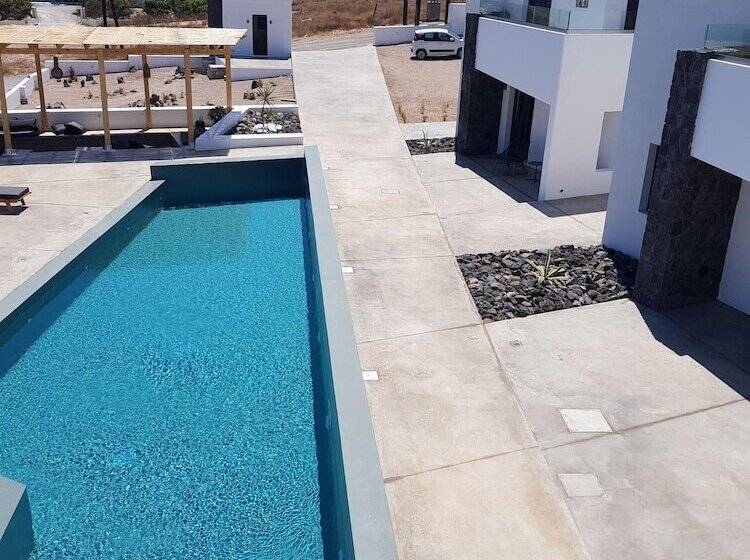 Mylithos Suites