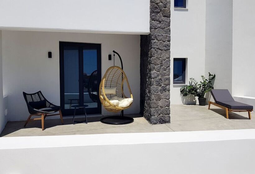 Mylithos Suites