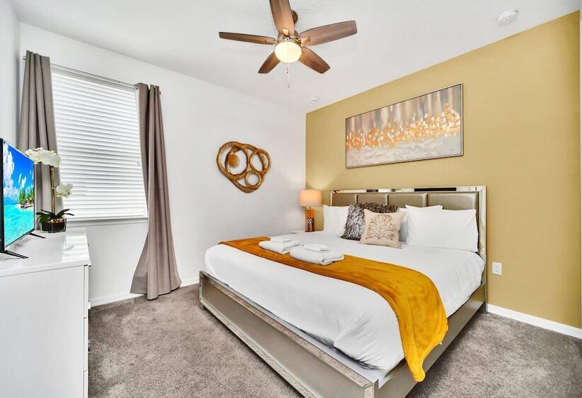 New Decor With Mickey, Nemo, Tinkerbell & Star Wars Rooms! Private Pool And Game Room