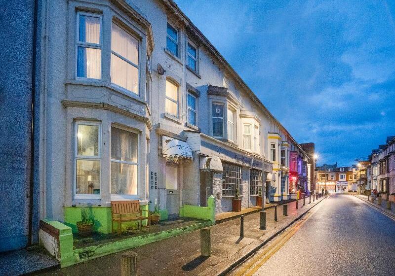 Chesterton Hotel, Blackpool South Shore