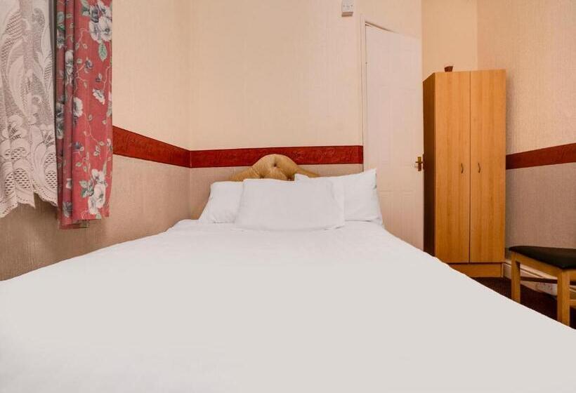 Chesterton Hotel, Blackpool South Shore