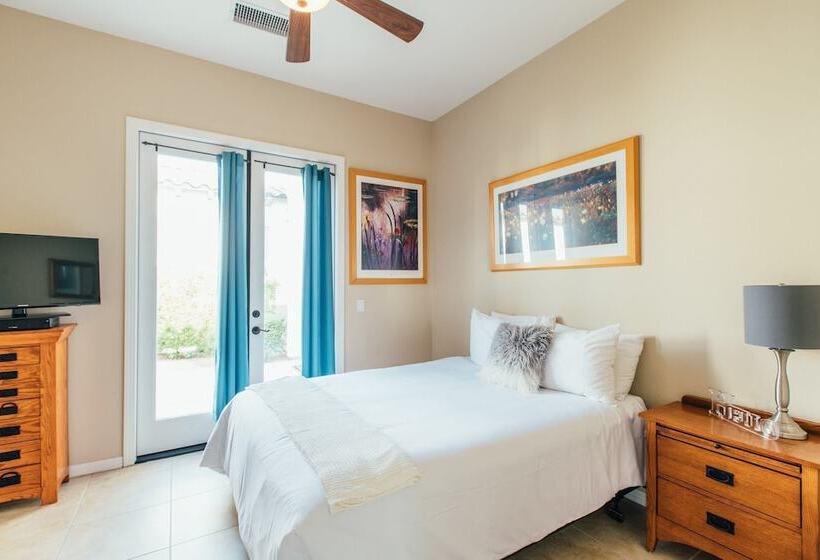 Palisades By Avantstay Gorgeous Backyard W/ Pool, Spa & Games