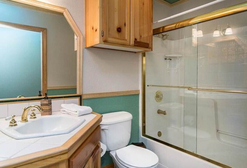 Golden Summit By Avantstay Stunning Secluded Cabin W/ Access To Tahoe Donner