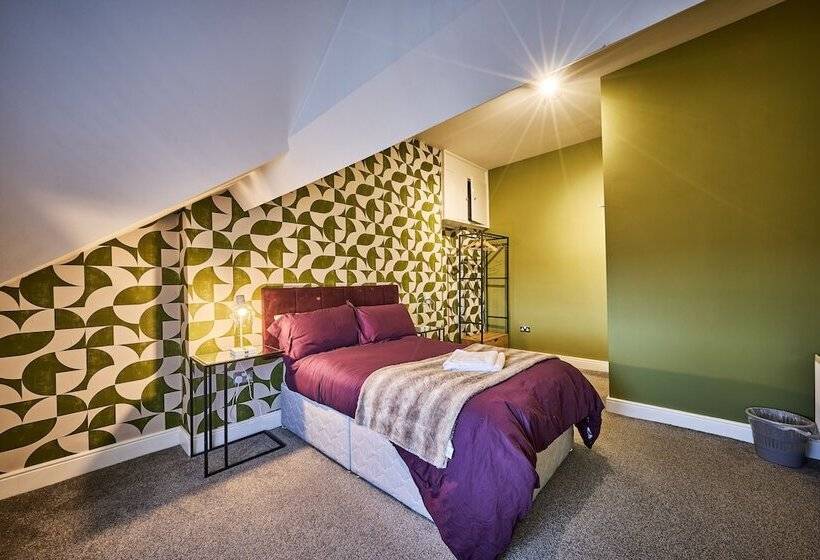 ペンション 22 The Square