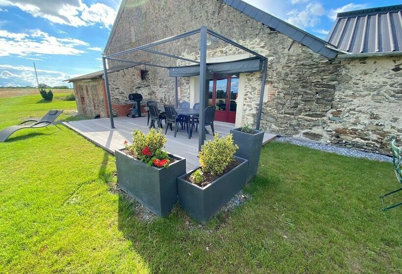 Пансион Au Tour Des Sens