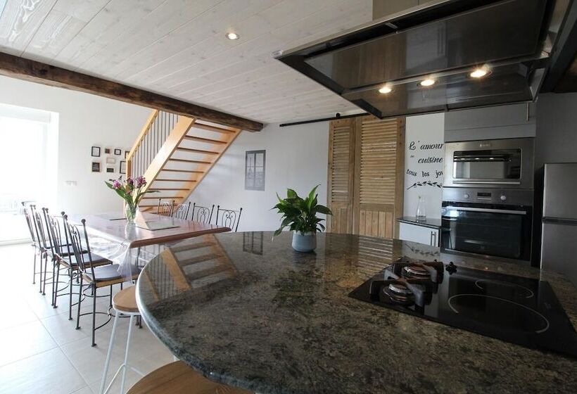 Пансион Au Tour Des Sens