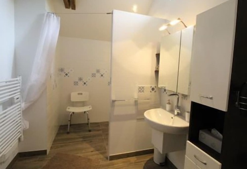 Пансион Au Tour Des Sens