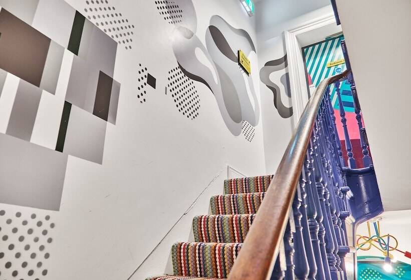 بنسيون Forty Four North