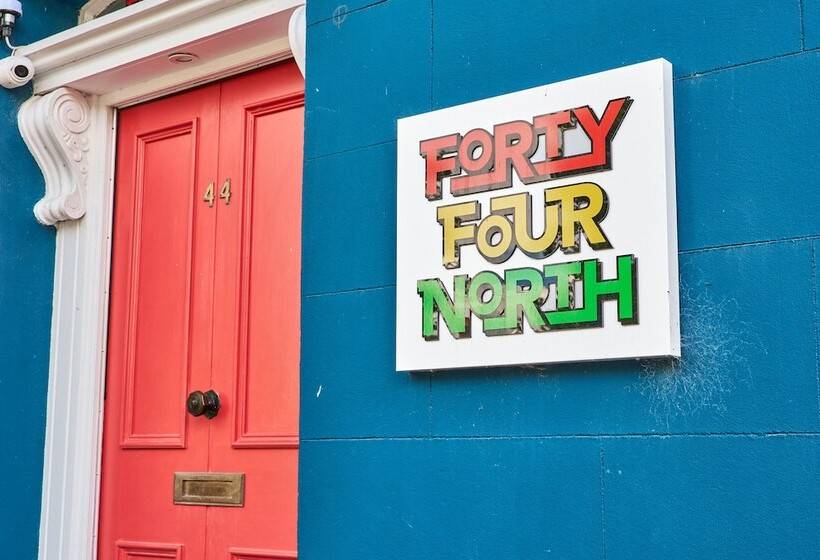 بنسيون Forty Four North