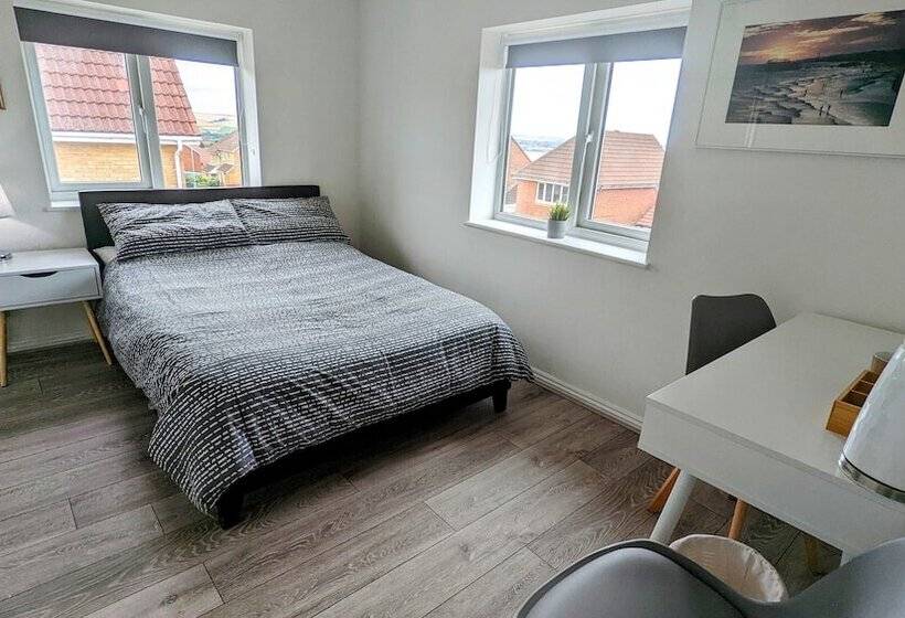 بنسيون Friendly House Newhaven