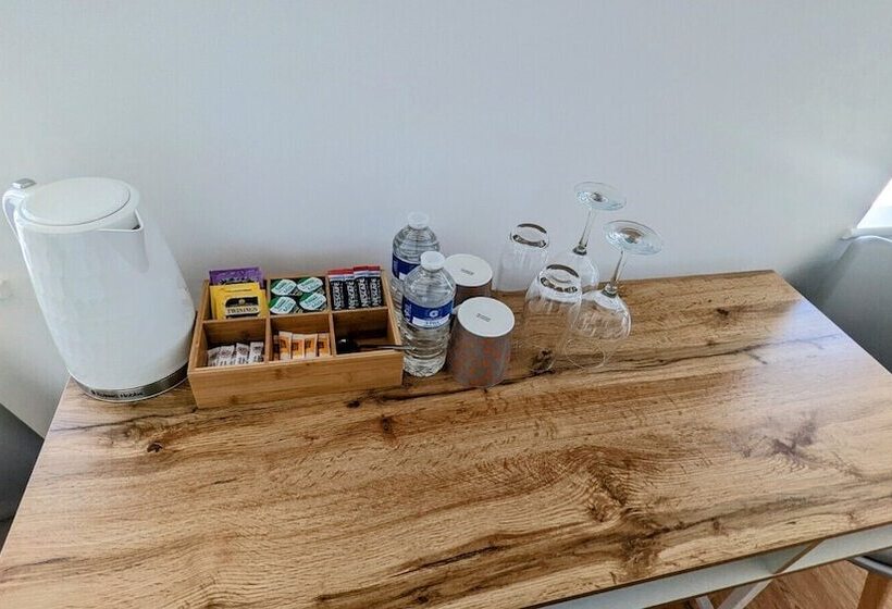 بنسيون Friendly House Newhaven