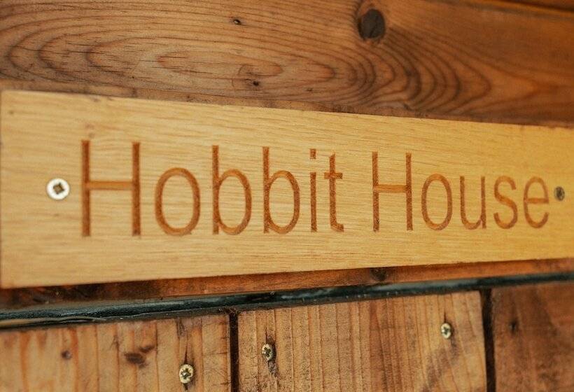 פנסיון Glamping At The Retreat Wiltshire Is Rural Bliss