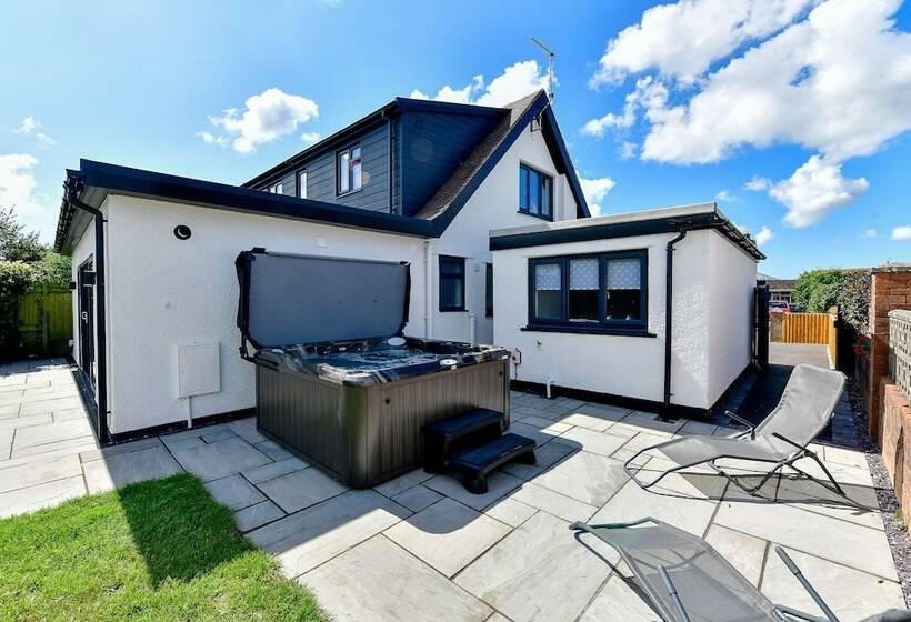 펜션 Just Stay Wales   Heatherslade House