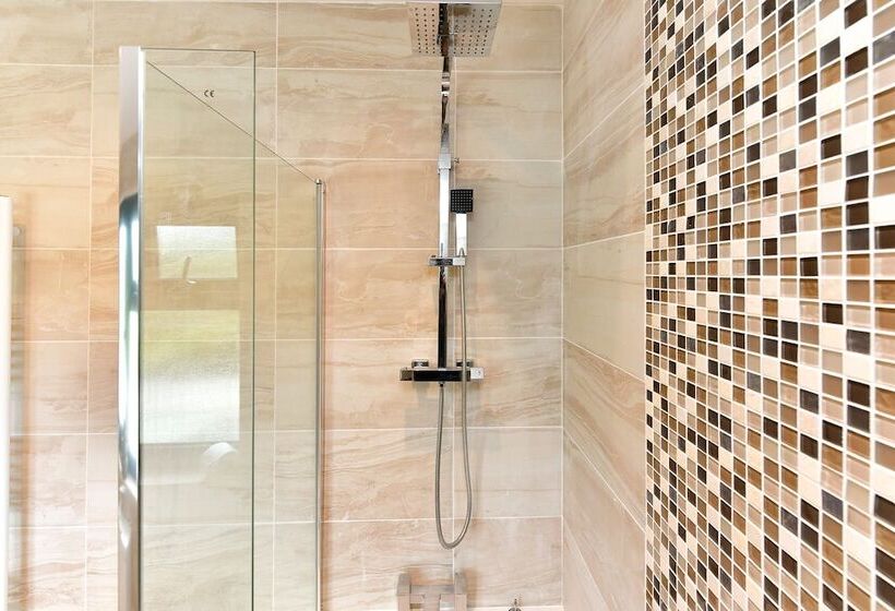 펜션 Just Stay Wales   Heatherslade House